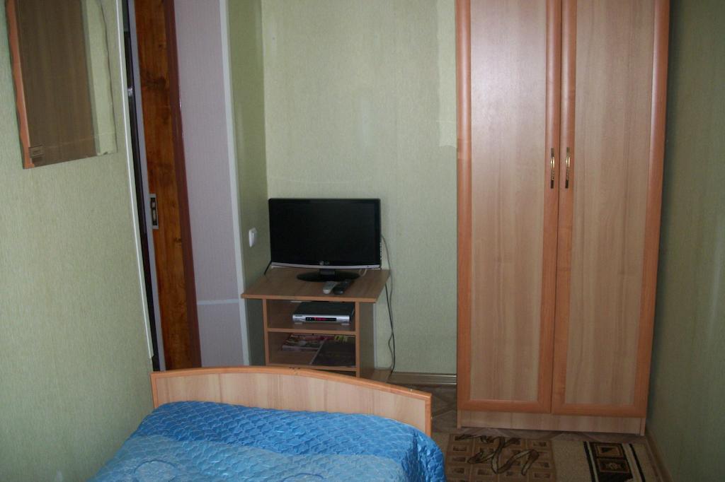 Hotel Enirest Karakoł Pokój zdjęcie