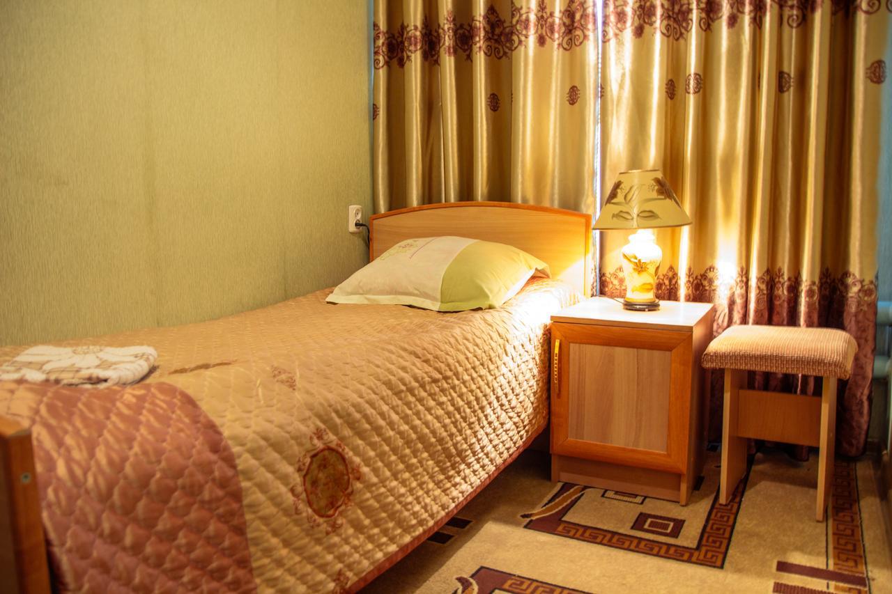 Hotel Enirest Karakoł Zewnętrze zdjęcie