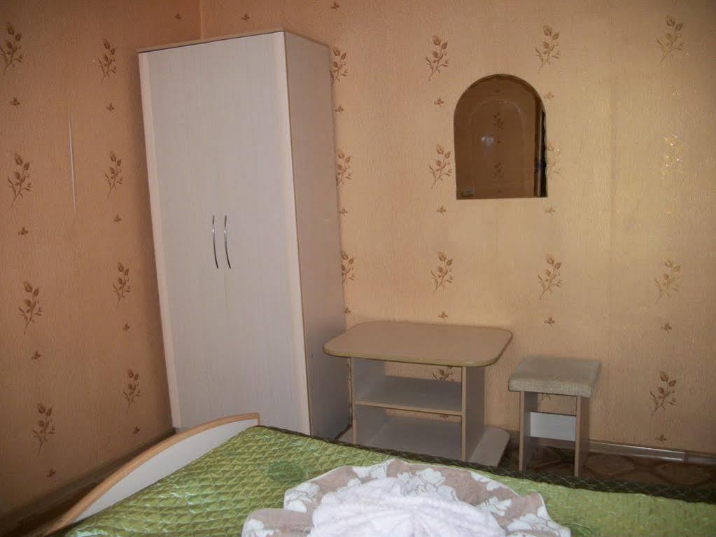 Hotel Enirest Karakoł Zewnętrze zdjęcie